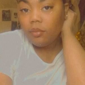 Meet your Posher, Izzy